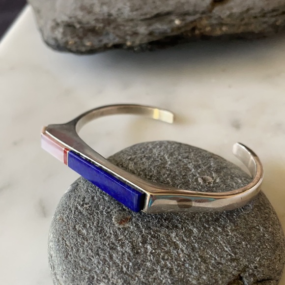 Vintage Navajo Native American Lapis and Mother of Pearl Bracelet - Picture 13 of 15